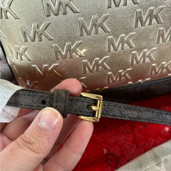 💰💰NWT Michael Kors crossbody bag💰💰